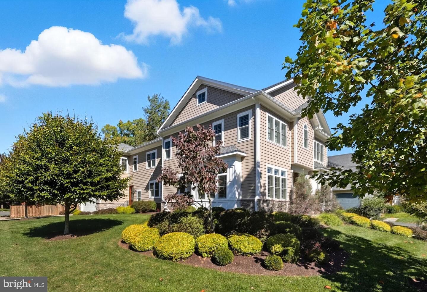 Property Photo:  609 Kingsley Road SW  VA 22180 