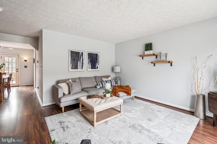 Property Photo: 1244 Swanhill Court MD 21226