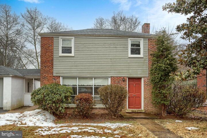 Property Photo:  3 Highland Drive  PA 17011 