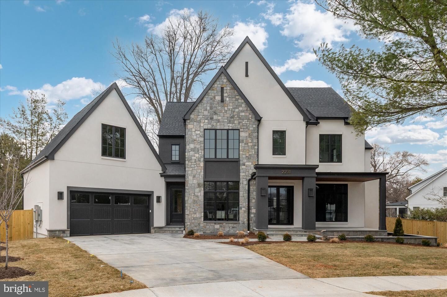 Property Photo:  2231 N Tuckahoe Street  VA 22043 
