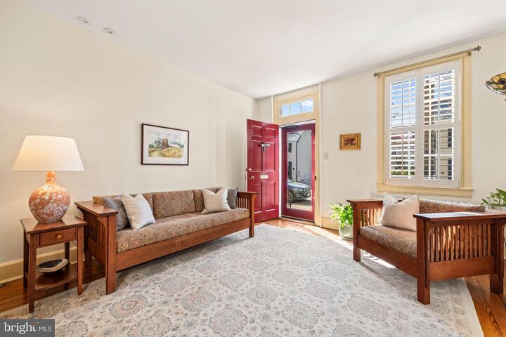 Property Photo:  416 S Fairfax Street S  VA 22314 