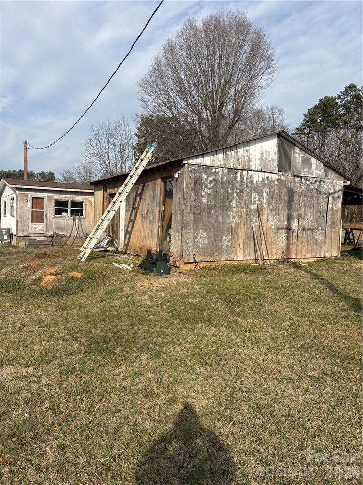 Property Photo:  480 Concordia Church Road  NC 28023 