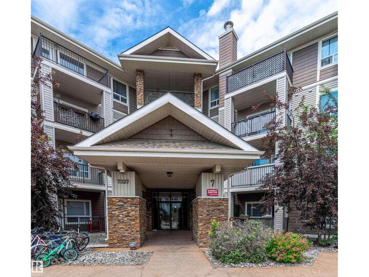 Property Photo: #7224 7327 South Terwillegar Dr NW AB T6R 0L8