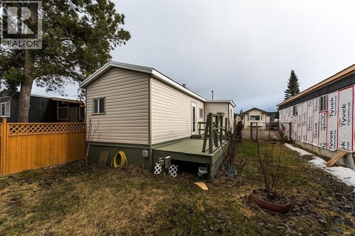 Property Photo:  3730 Lansdowne Road 11  BC V2N 2S5 