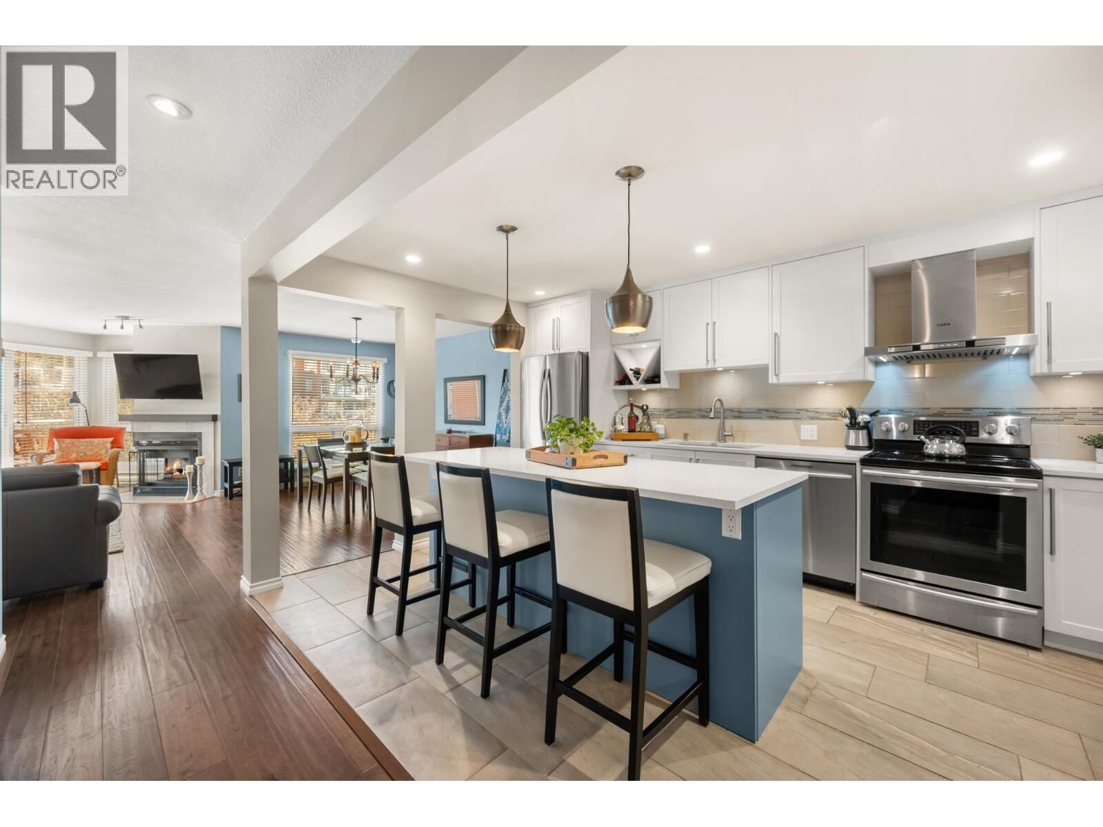 Property Photo: 1220 Quayside Drive 208A BC V3M 6H1