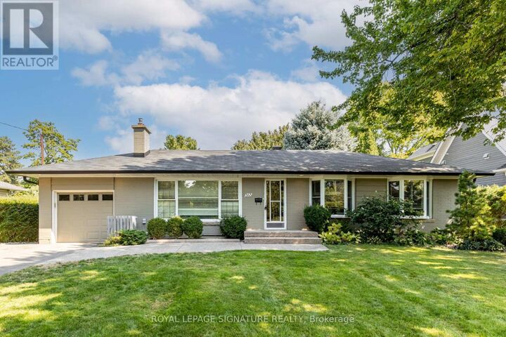 Property Photo:  383 Maplehurst Avenue  ON L6L 4Y3 