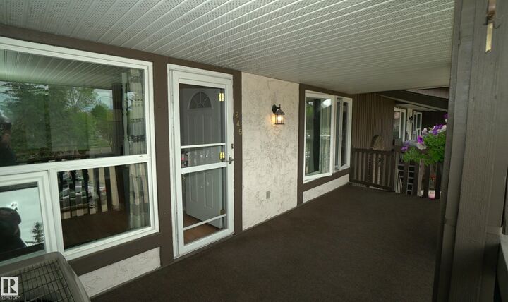 Property Photo: 245 Surrey Gardens NW AB T5T 1Z3