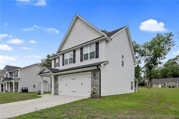 Property Photo:  109 E 6th Avenue  NC 28376 