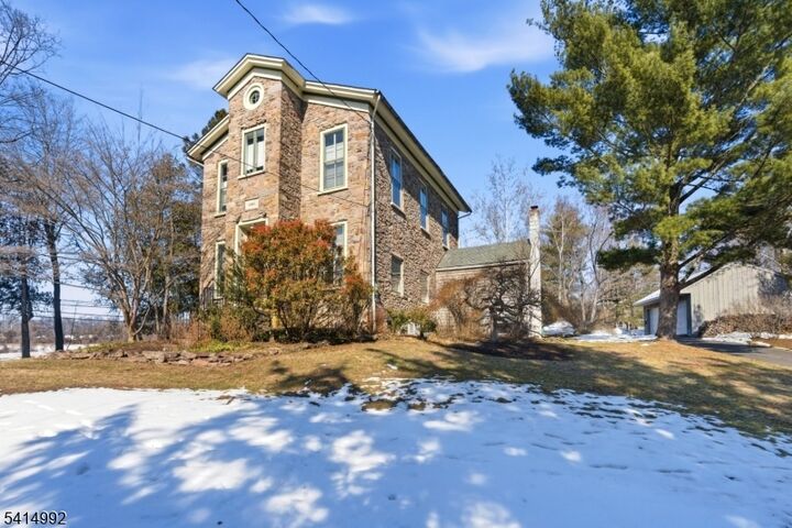 Property Photo:  1 Wilson Dr  NJ 08559 