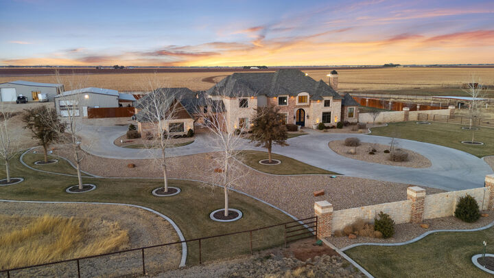 Property Photo: 5016 County Rd 7890 TX 79424