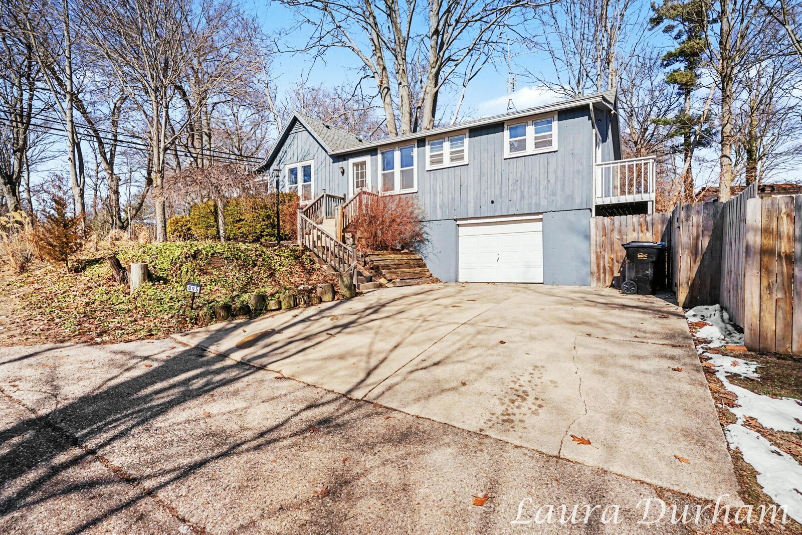Property Photo: 895 Holland Street MI 49453