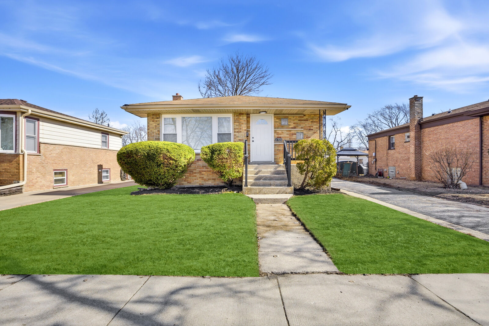 Property Photo:  11725 S Kolin Avenue  IL 60803 