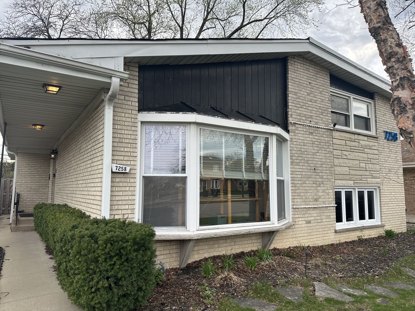 Property Photo:  7258 N Crawford Avenue  IL 60712 