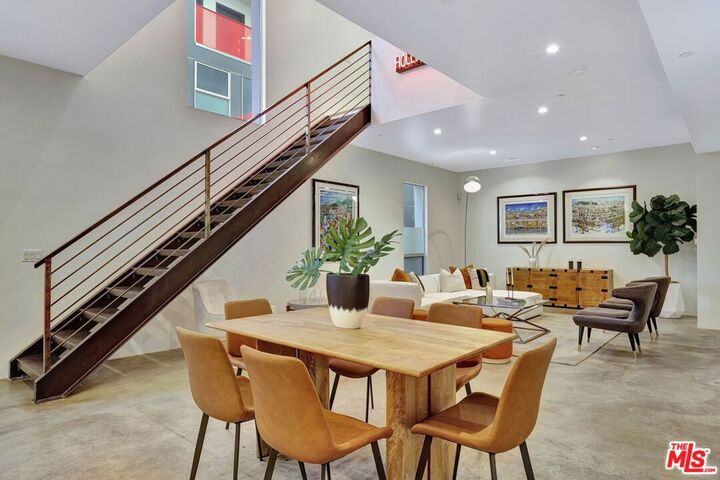 Property Photo: 803 Wilcox Avenue 7 CA 90038