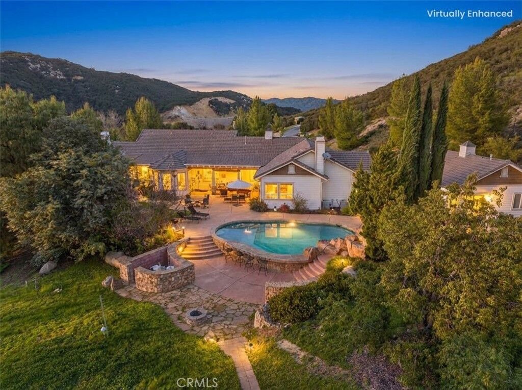 Property Photo:  41275 Hacienda  CA 92562 