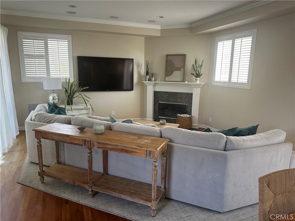 Property Photo:  425 11th  CA 90254 