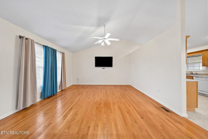 Property Photo:  3076 Ryan Rd  TN 38571 