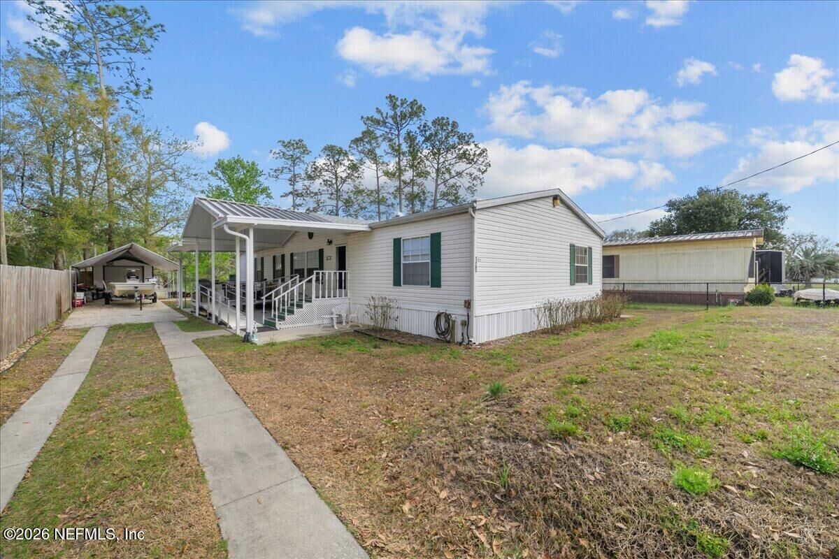 Property Photo:  120 Waterway Avenue  FL 32189 