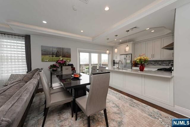 Property Photo:  30 Marquis Court  NJ 07020 