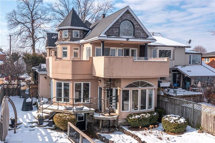 Photo de la propriété:  91 Mountain Park Avenue  ON L9A 1A1 