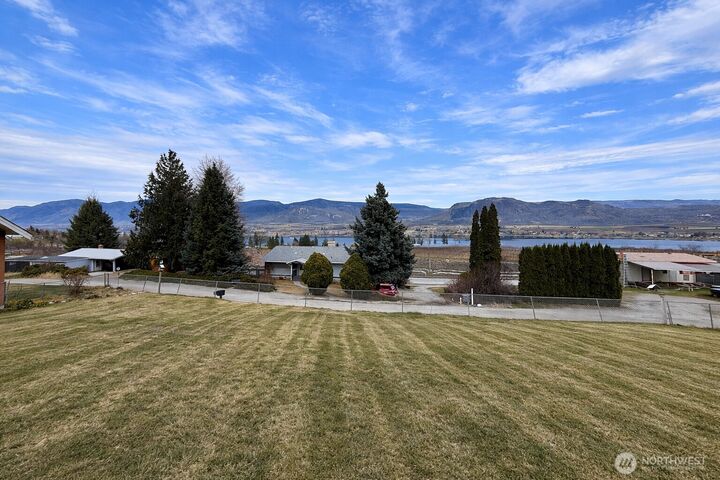 Property Photo: 9 C Rose Street WA 98844