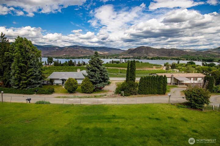 Property Photo: 9 C Rose Street WA 98844