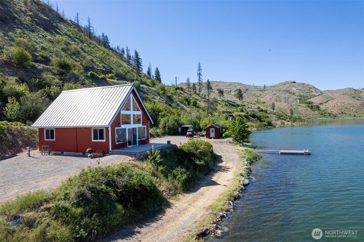 Property Photo: 58 Alkali Cuttoff Road WA 98849