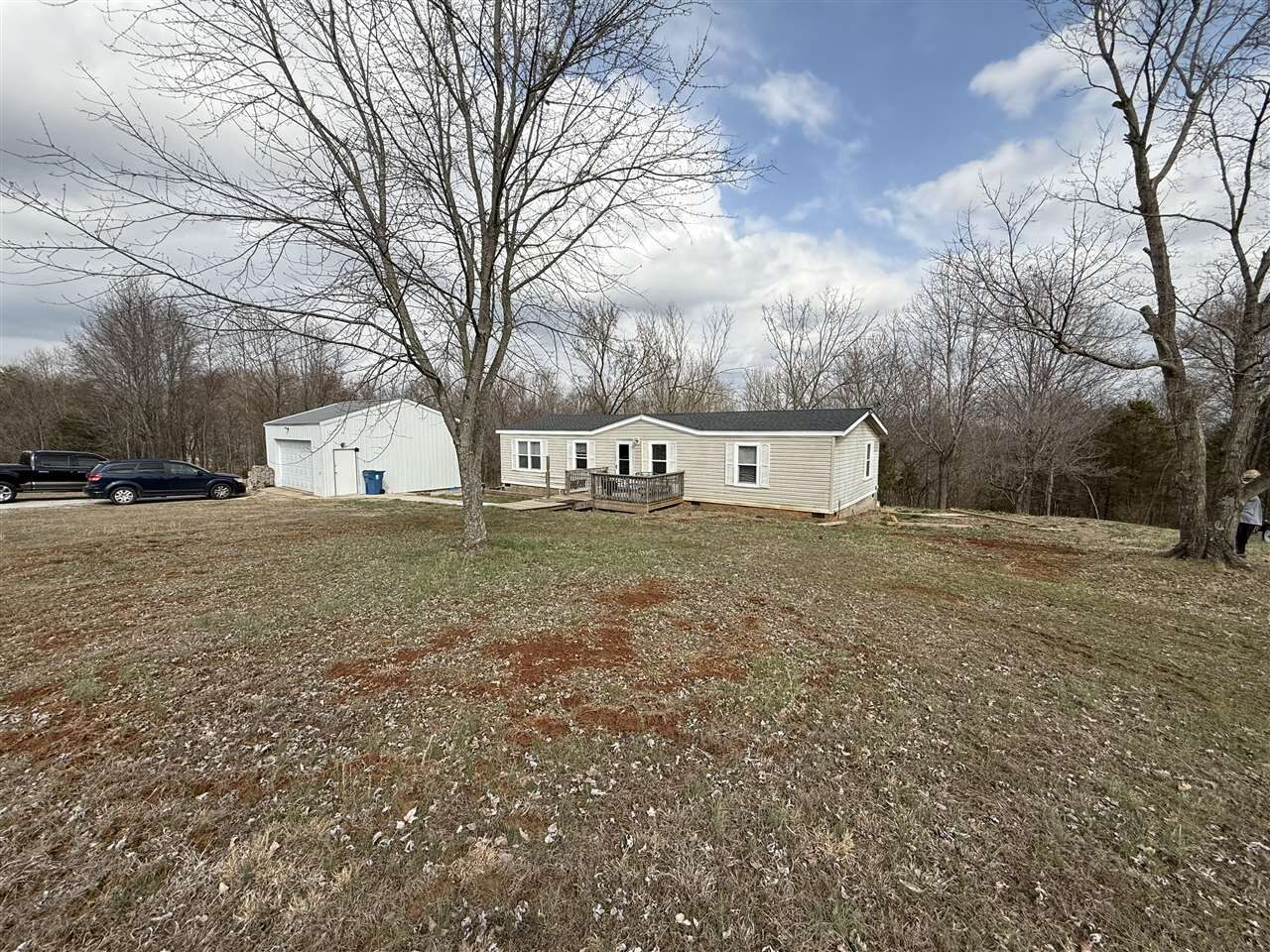 Property Photo:  1069 Herchel Lucas Road  KY 42101 