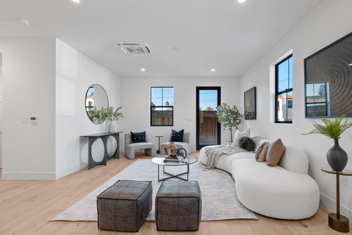 Property Photo:  101 Sunnyside Court  CA 95008 