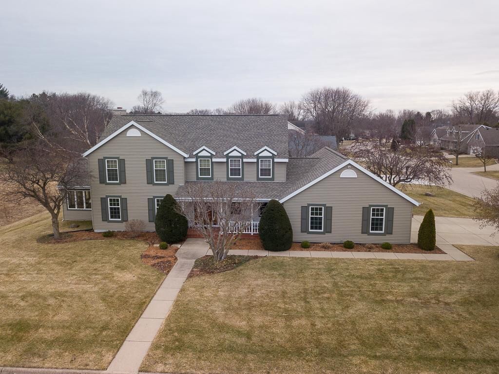 Property Photo:  2839 Cambridge Court  WI 53548 