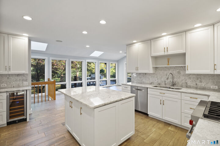 Property Photo:  249 Shore Road  CT 06830 