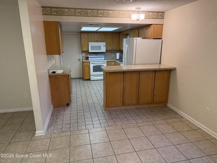 Property Photo: 2500 Christine Drive FL 32796