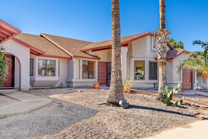 Property Photo:  9954 E Desert Aire Drive  AZ 85730 