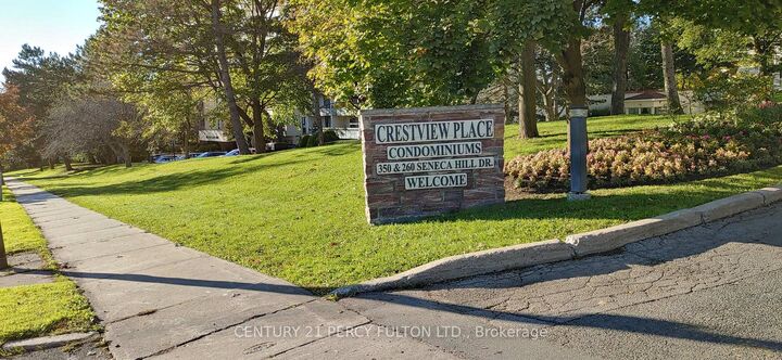 Property Photo: 260 Seneca Hill Drive 1409 ON M2J 4S6