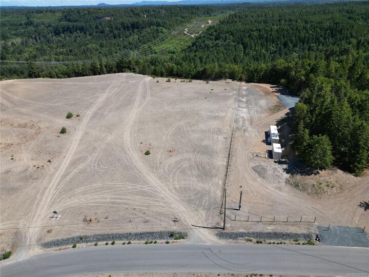 Property Photo: 3 Ashling Rd BC V9K 2V1