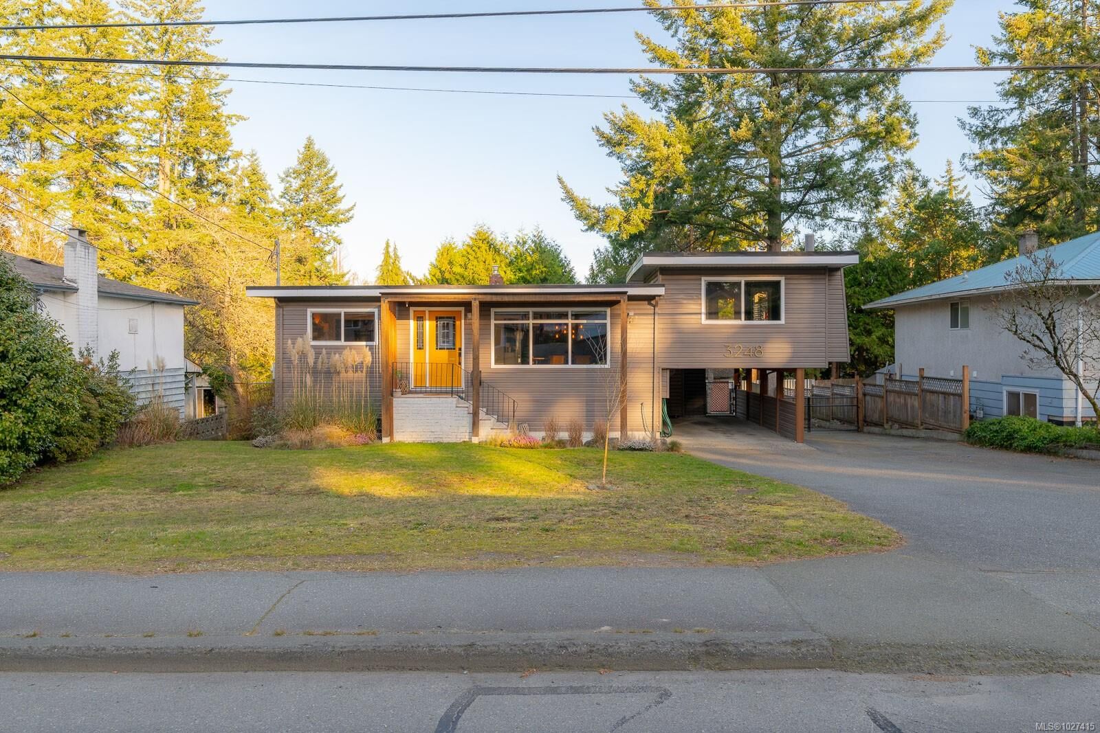 Property Photo:  3248 Uplands Dr  BC V9T 2T1 