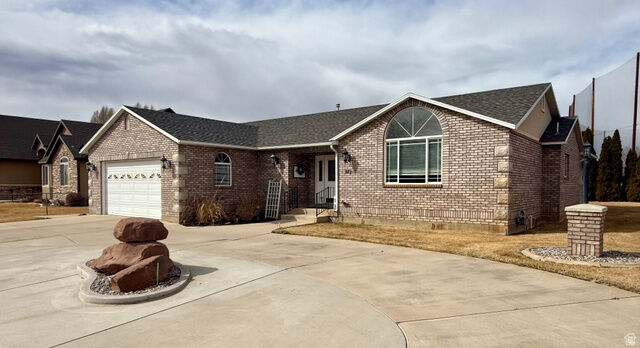 Property Photo: 571 Areva Rd UT 84066