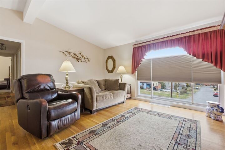 Property Photo:  222 Elfinwild Rd  PA 15101 