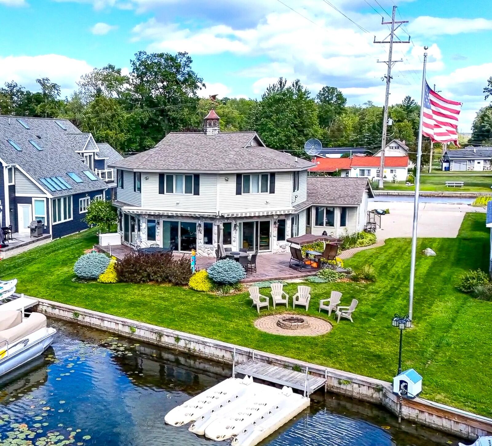 Property Photo: 4690 Birchcrest Drive MI 48629