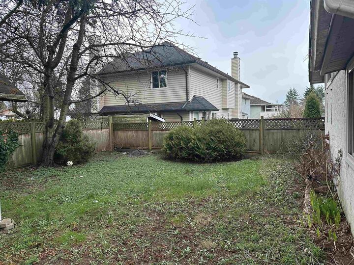 Property Photo: 11140 84 Avenue BC V4C 2L7
