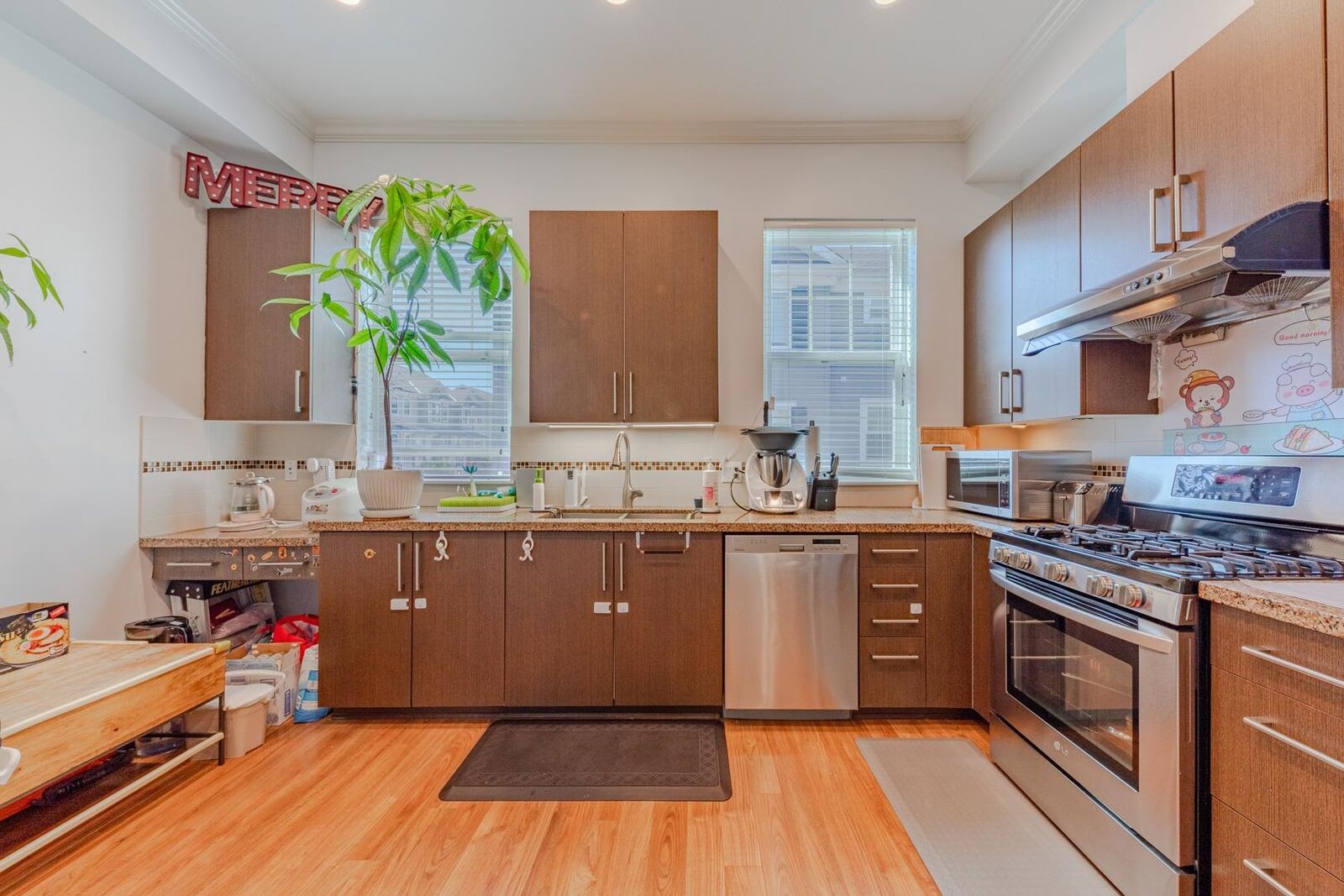 Property Photo: 9651 Alberta Road 21 BC V6Y 1T7