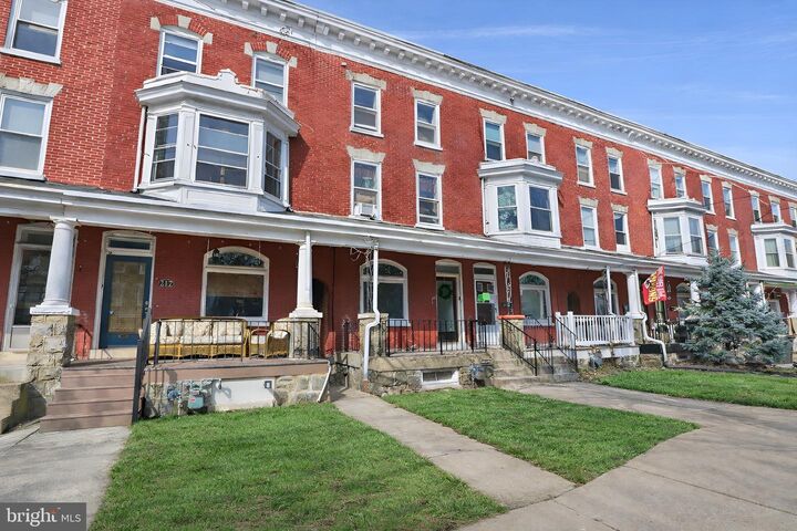 Property Photo:  210 Ruby Street  PA 17603 