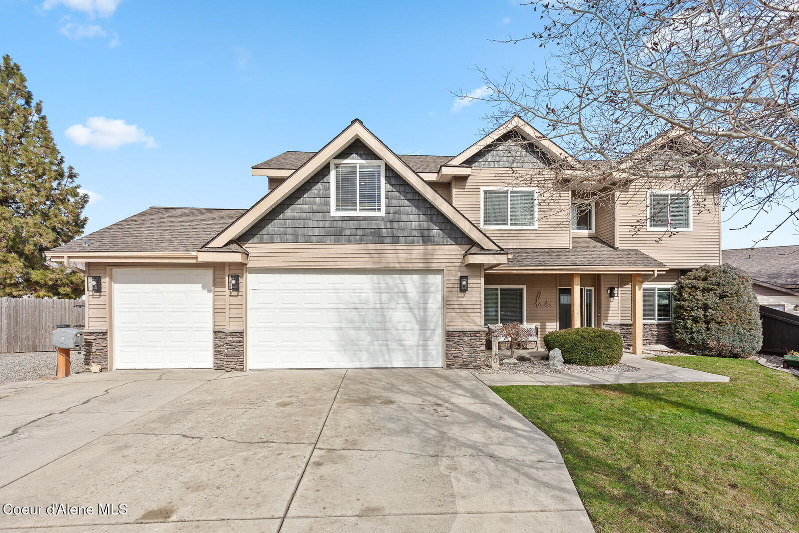 Property Photo:  2110 N Triumph Ct  ID 83854 