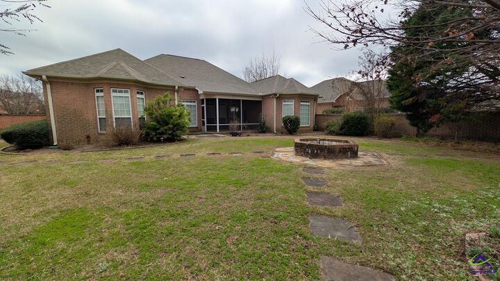 Property Photo:  104 Orchard Lane  GA 31028 