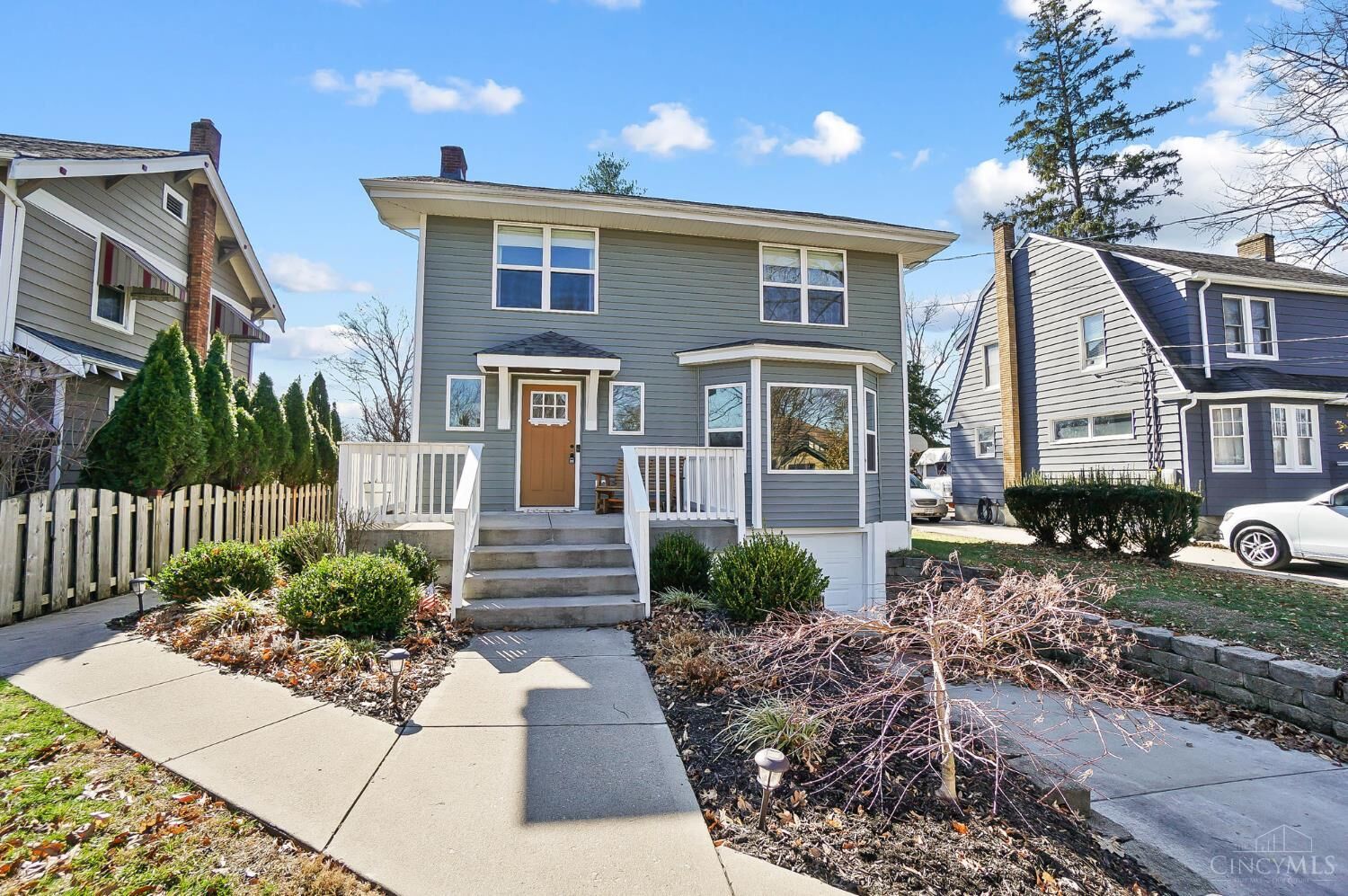 Property Photo:  6613 Bramble Avenue  OH 45227 