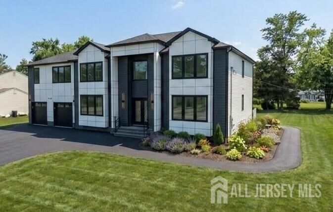 Property Photo:  11 Williams Road  NJ 08824 