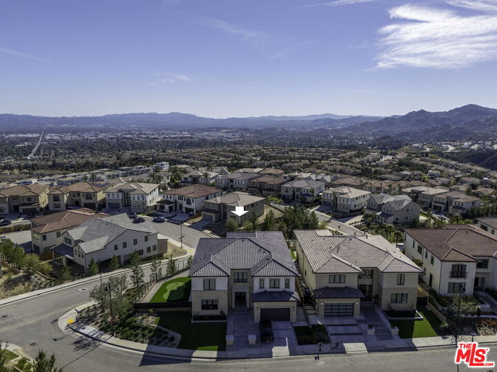 Property Photo:  11800 W Tudor Ct  CA 91326 