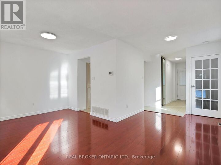 Photo de la propriété:  2602 Hemus Square  ON L5C 3X4 