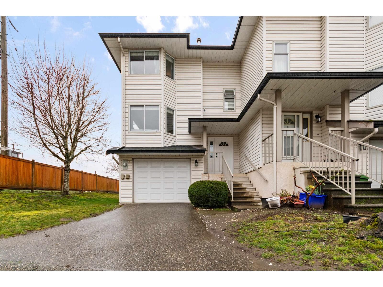 Photo de la propriété: 5904 Vedder Road 7 BC V2R 3E7