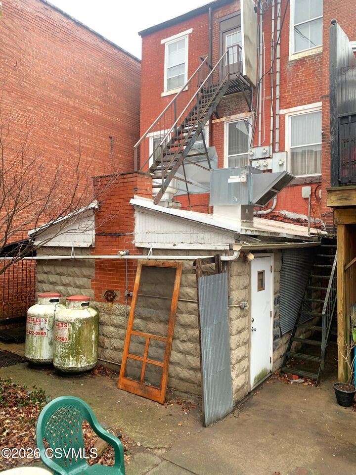Property Photo:  233-235 Market Street  PA 17837 